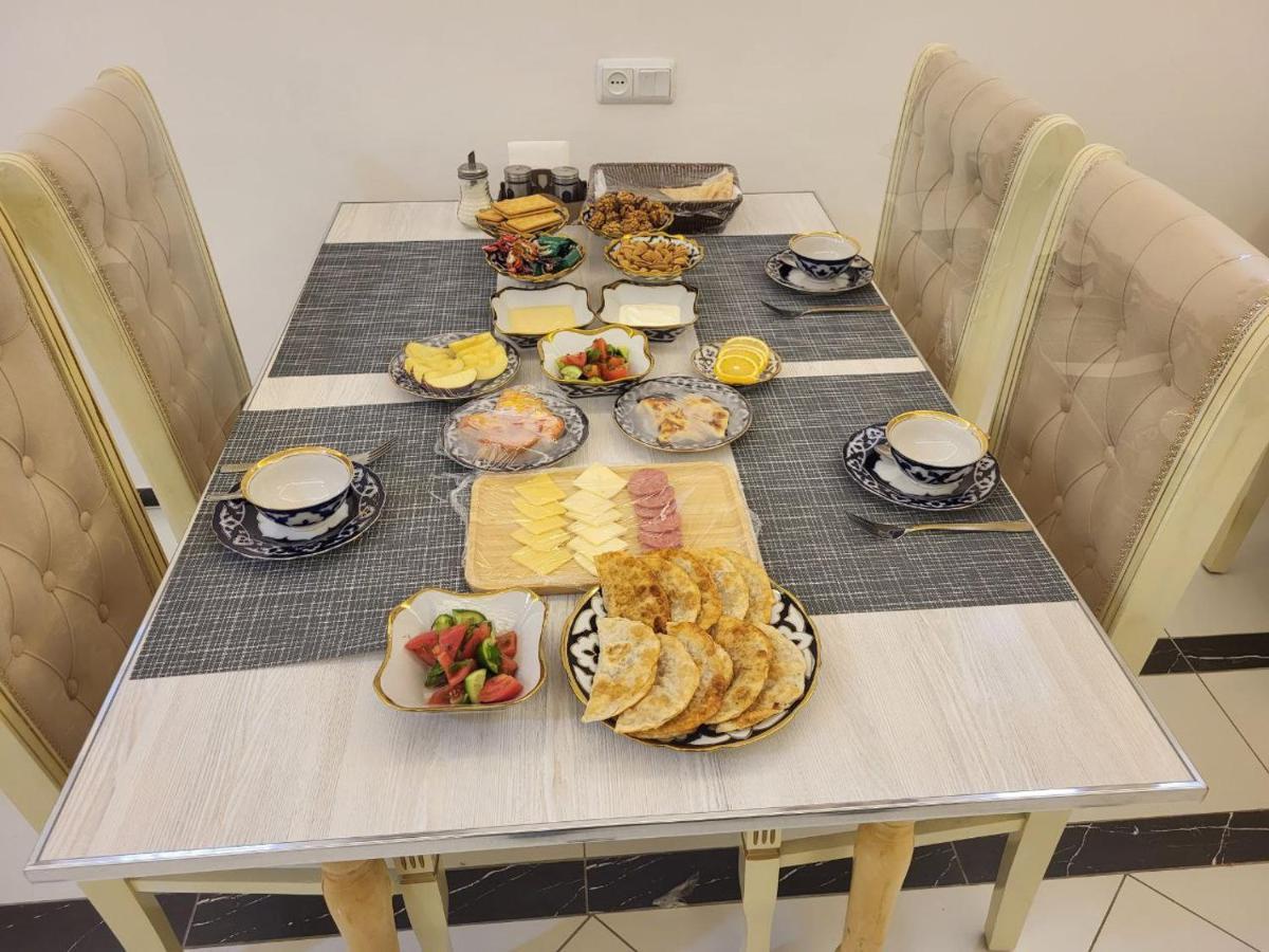 Ulli Oy Boutique Hotel & Terrace Khiva Bagian luar foto
