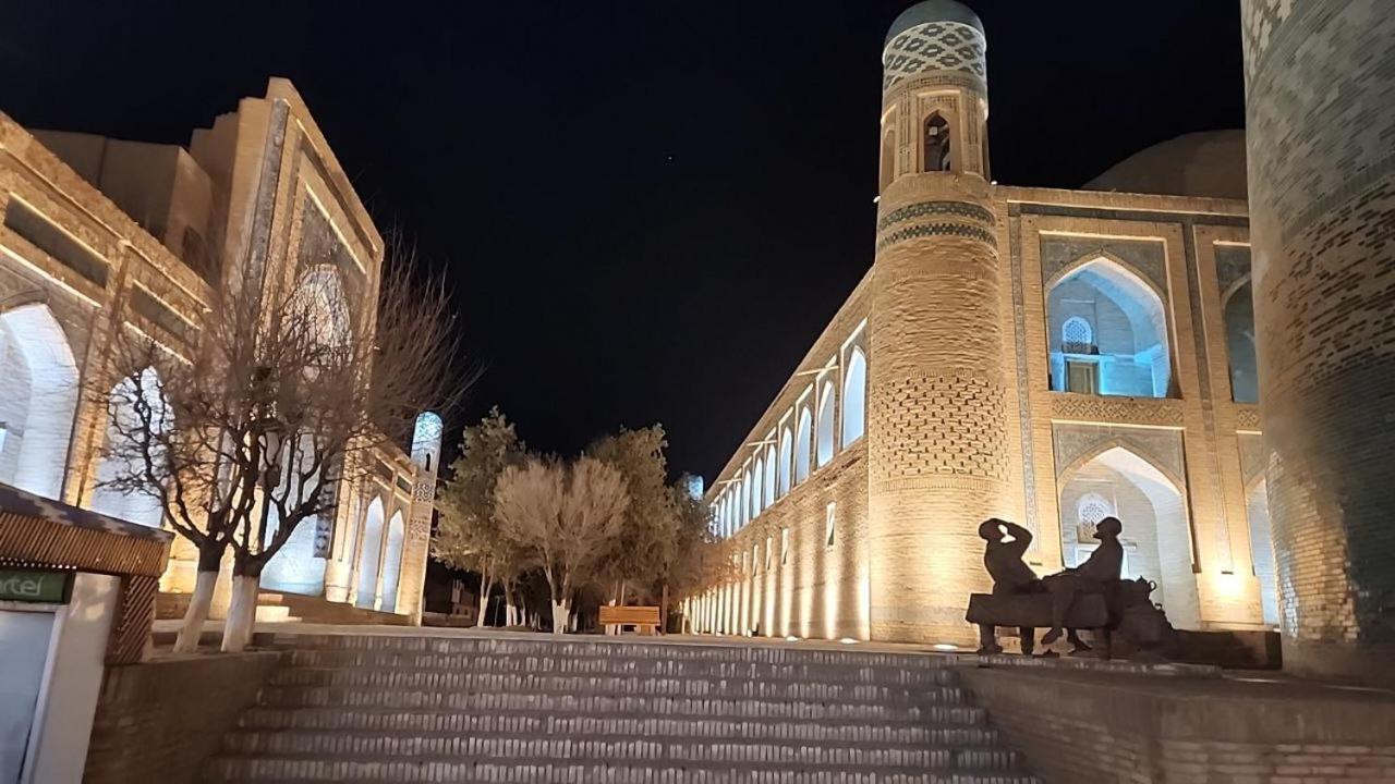 Ulli Oy Boutique Hotel & Terrace Khiva Bagian luar foto