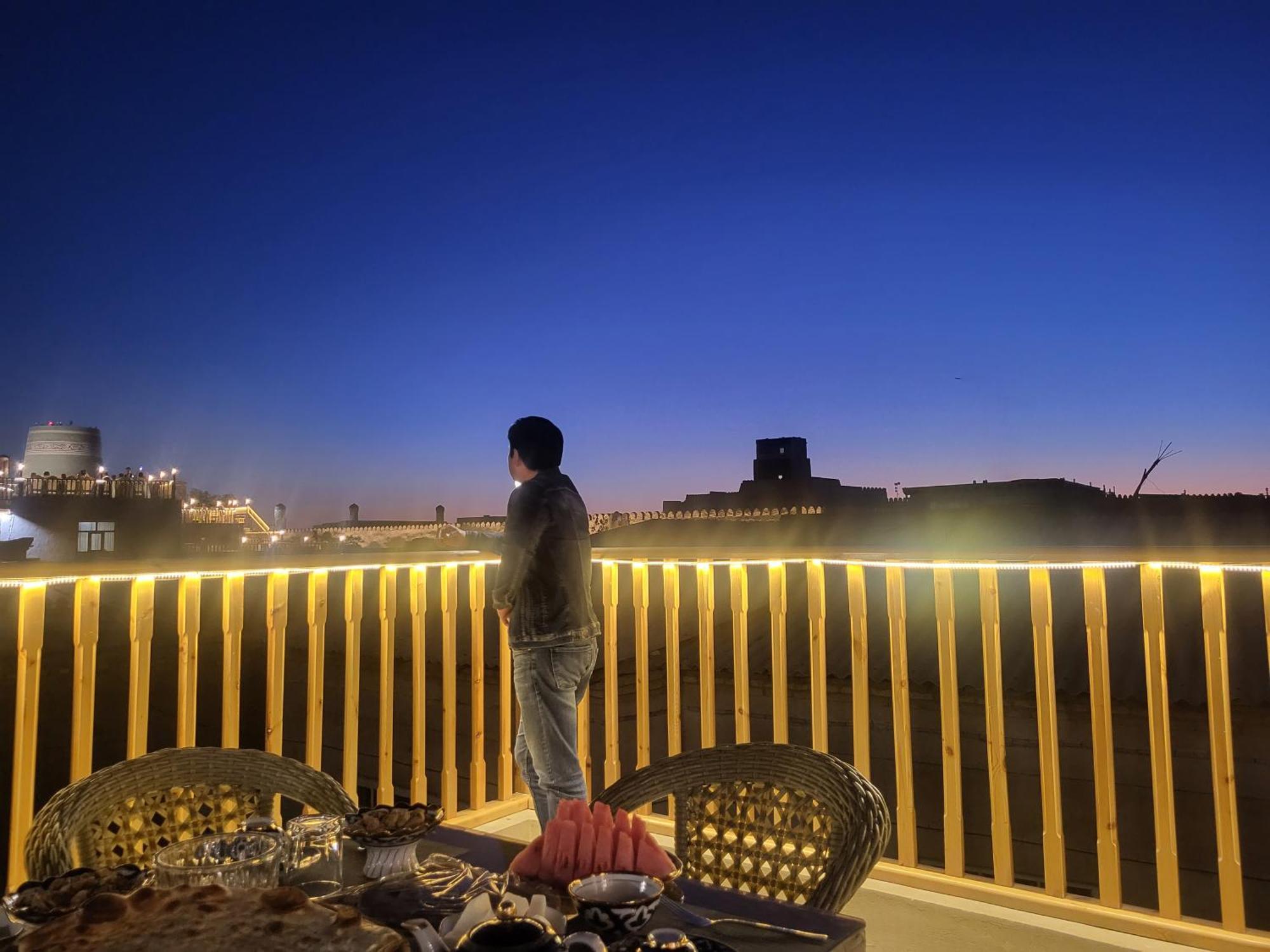 Ulli Oy Boutique Hotel & Terrace Khiva Bagian luar foto