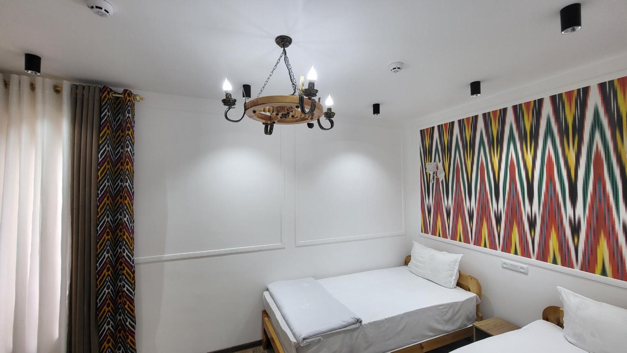 Ulli Oy Boutique Hotel & Terrace Khiva Bagian luar foto