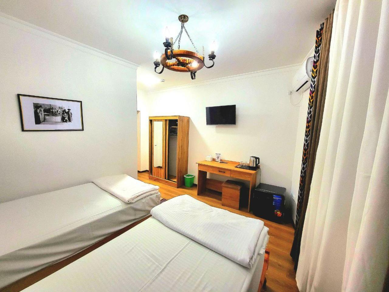 Ulli Oy Boutique Hotel & Terrace Khiva Bagian luar foto