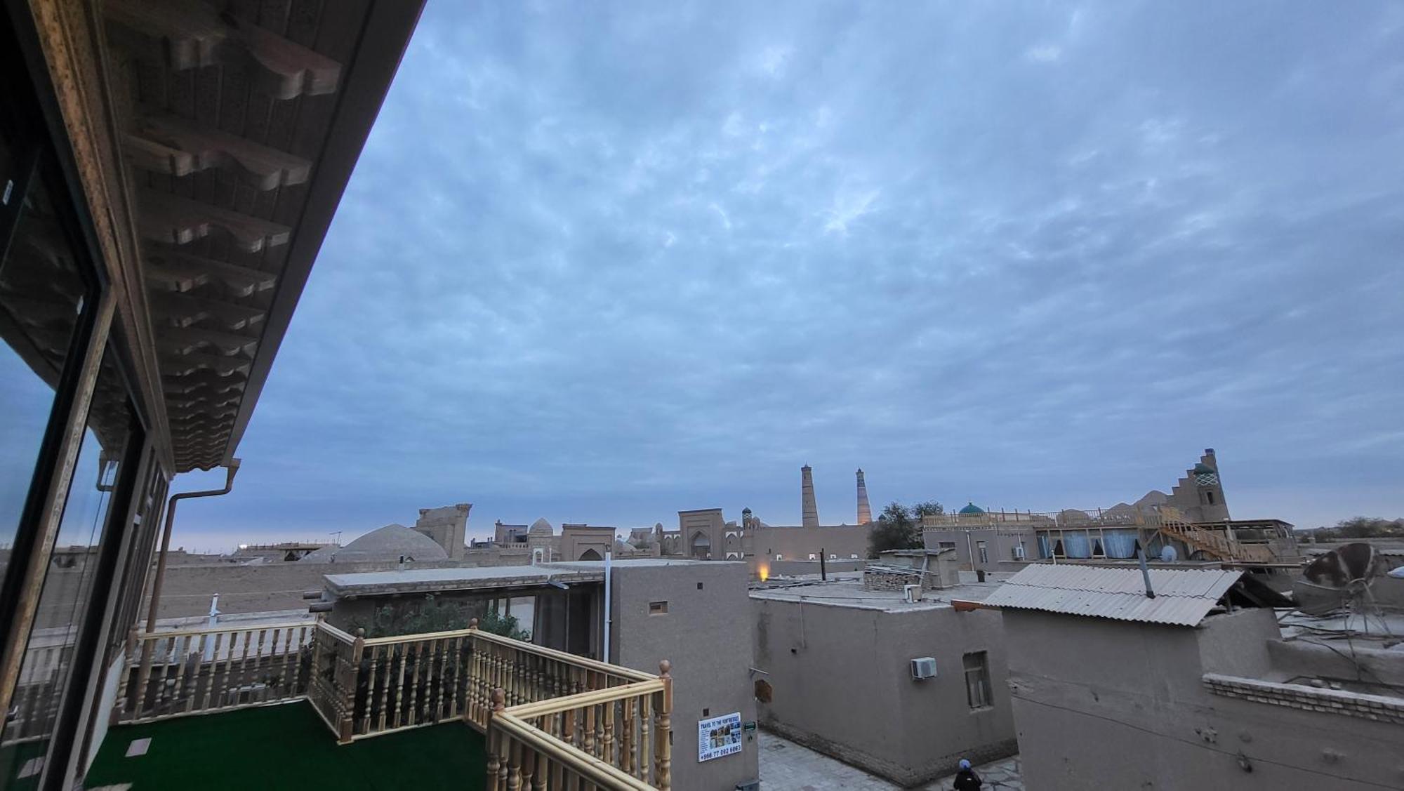 Ulli Oy Boutique Hotel & Terrace Khiva Bagian luar foto